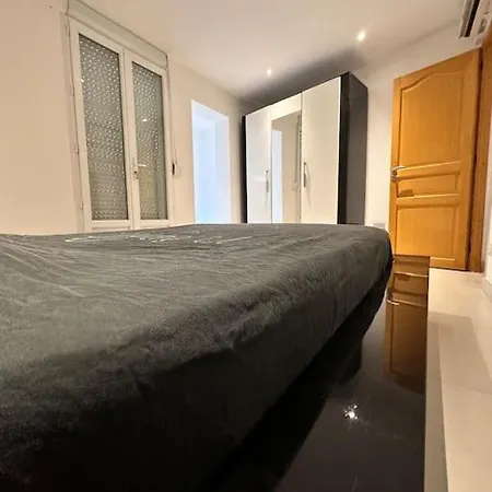 Appartement L'Elegance De La Pierre à Fourques  Extérieur photo
